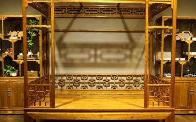 今年的华夏家博会上传统家具又热了,可中式床的误区你了解吗？