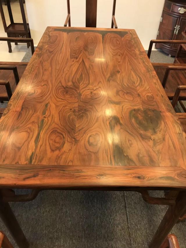 木材茶桌