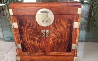 官皮箱--古代妇女的保险柜,现代男人的收藏品