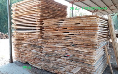 硬木 杂木 杉木实木方 实木板 工程工地使用方木、板材批发