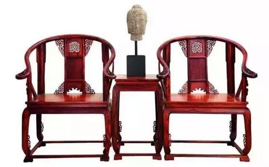 你家红木家具会开裂吗