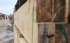 木材加工厂批发松木工程方木 桥梁木方