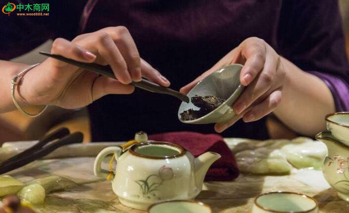 茶桌上的忌讳有哪些？喝茶时该注意什么？ 