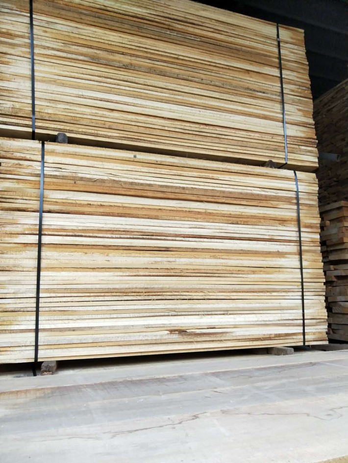 白杨木烘干板材采购杨木板材有要干杨木