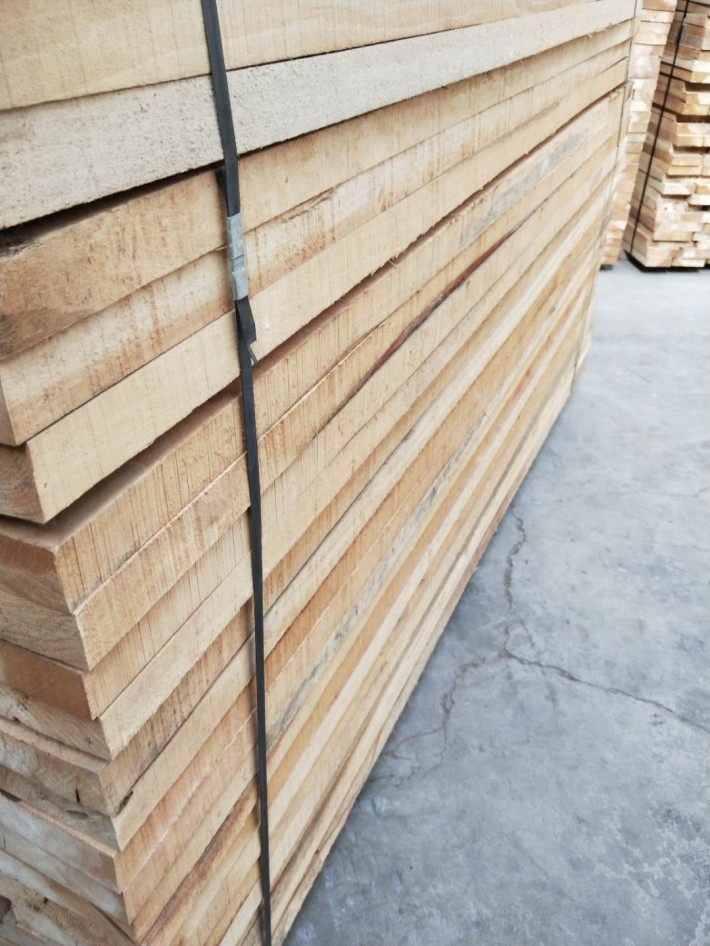 杨木烘干板，椿木烘干板，榆木烘干板，杨木净材板，椿木净材板