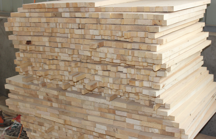 杨木板材优缺点，河南优宜木业厂家直销白杨木烘干板
