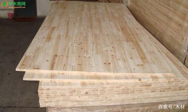 香杉木芯生态板是一种性价比相当高的板材