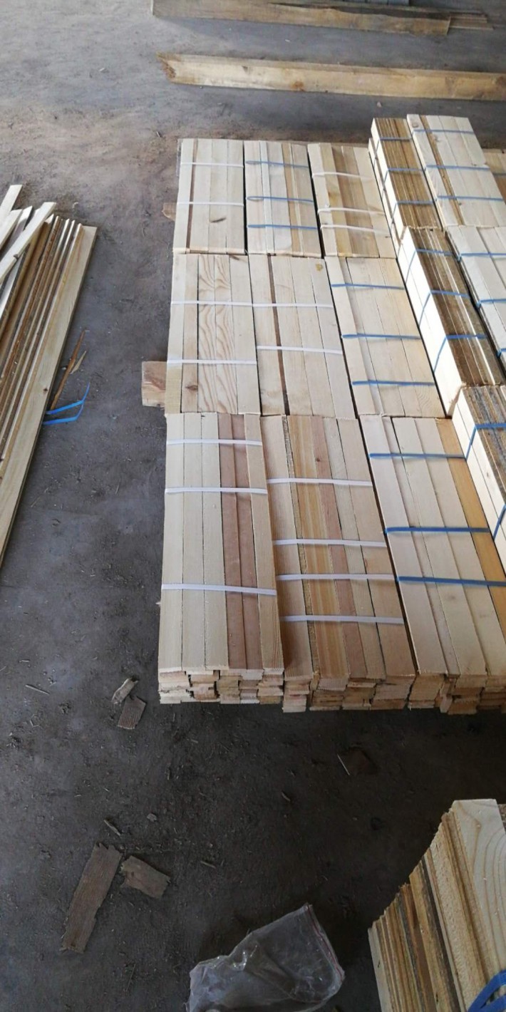满洲里市松木实木地板芯材产品