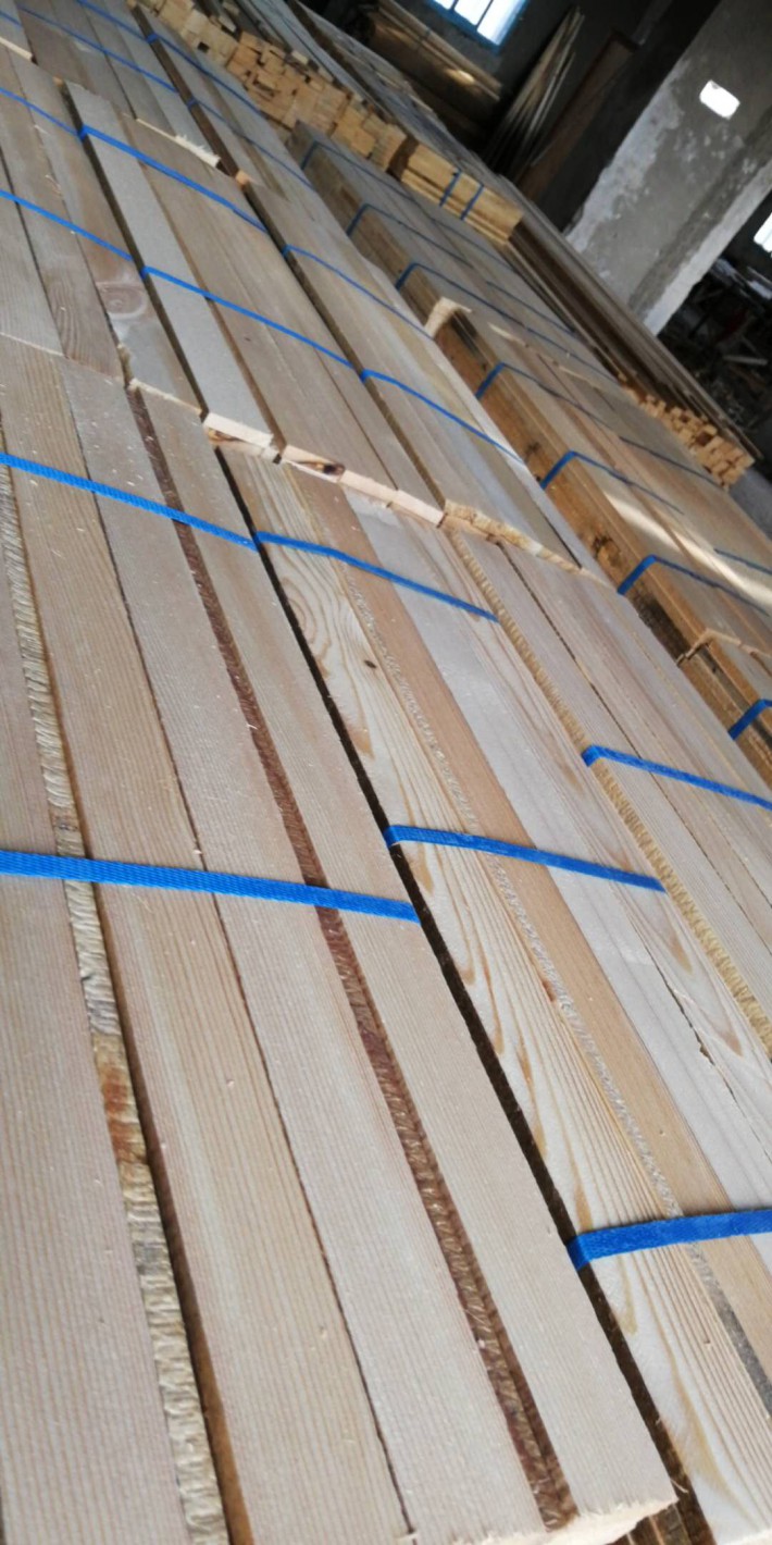 满洲里市松木实木地板芯材品牌