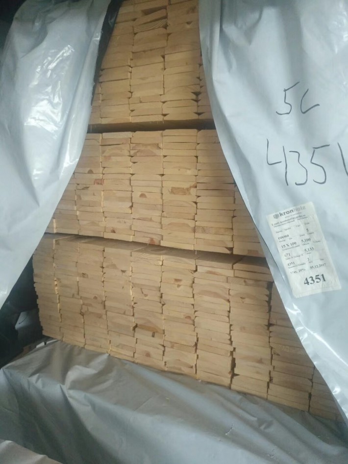 100/110/125SF1~5级进口樟子松板材_国源峰木业