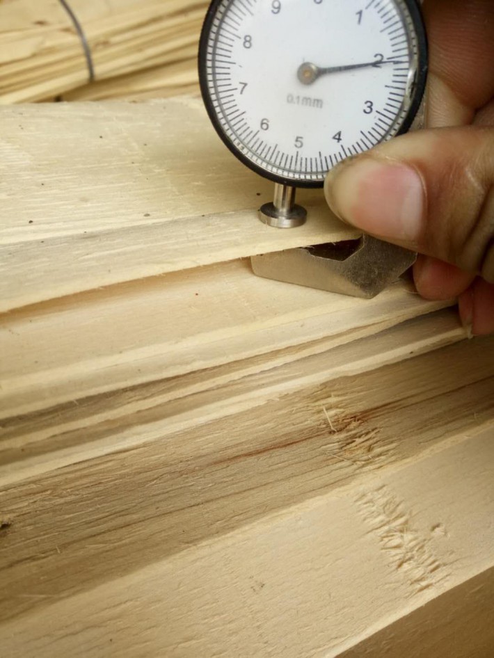 三、白杨木刨切单板木皮的加工厚度