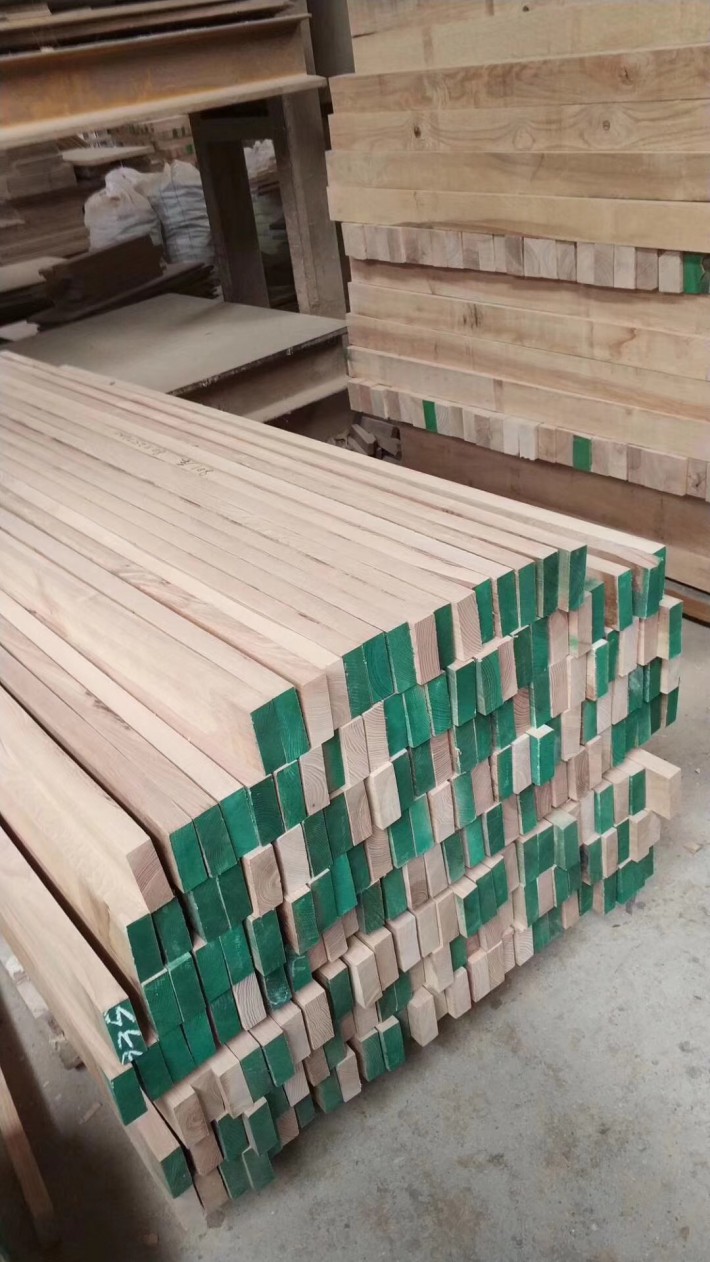 白蜡木板材家具材统货无大小头20~25~30mm无结材现货供应厂家