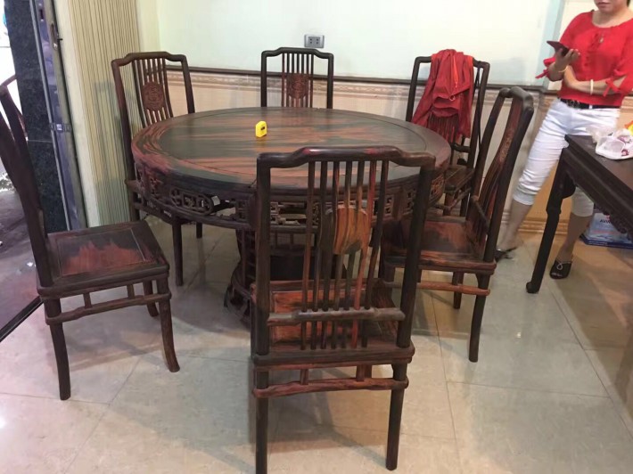 红木餐桌圆桌老挝大红酸枝木圆形圆桌交趾黄檀实木圆台桌椅组合