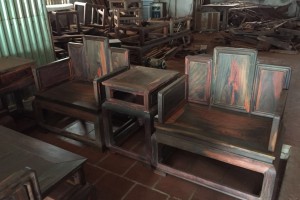 老挝大红酸枝五屏宝座沙发交趾黄檀独板实木休闲椅组合十件套红木家具图片