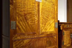 金丝楠木衣柜,顶箱柜,家具收纳柜枯木料侧门全独板顶箱柜配二联柜产品图2