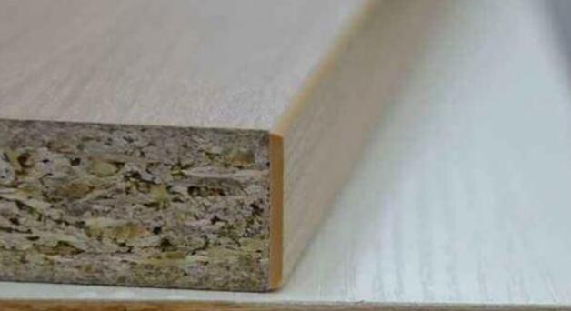 实木颗粒板和生态板的优缺点