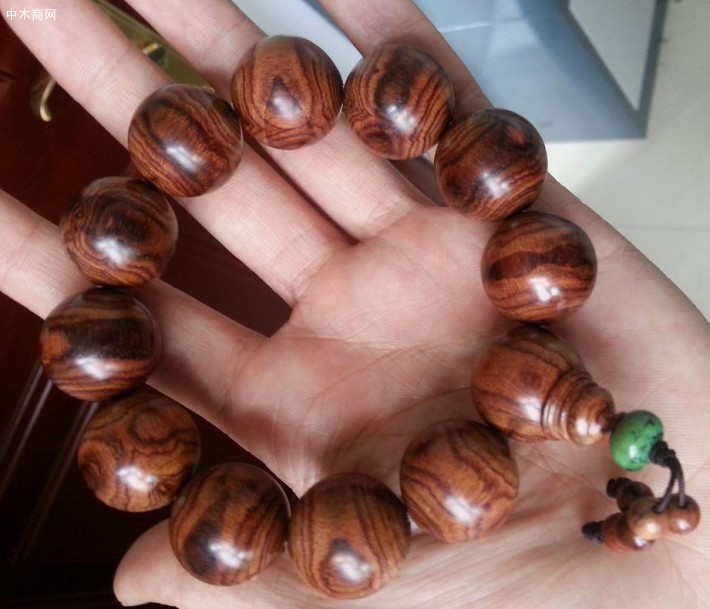 怎么辨别黄花梨手串的真假 中木商网 问答 图片 知识 评论贴吧 工艺品吧