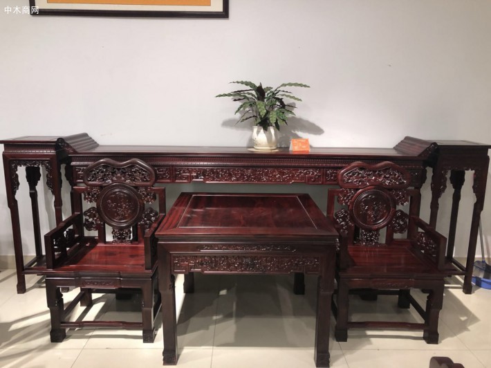 市场御美黑酸枝红木家具厂家，玫瑰椅厂家批发