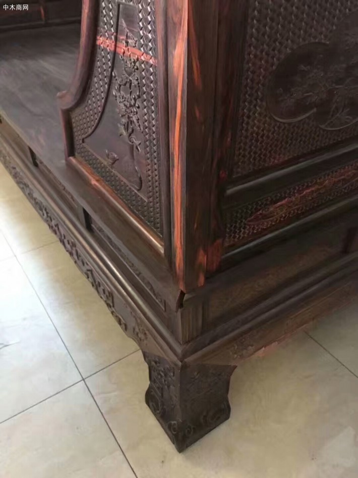 老挝大红酸枝雕花架子床,富贵名家,传世之作，交趾黄檀雕花大床哪里有