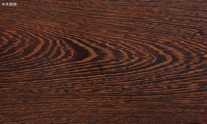 木纹一般是指木材心材表面的花纹