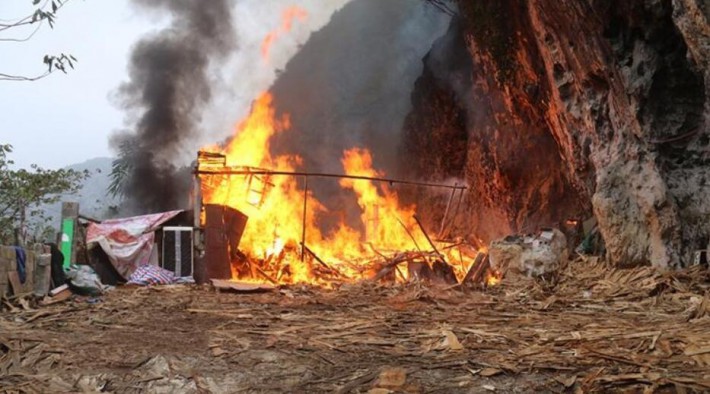 河池市宜州区一木材加工厂起火