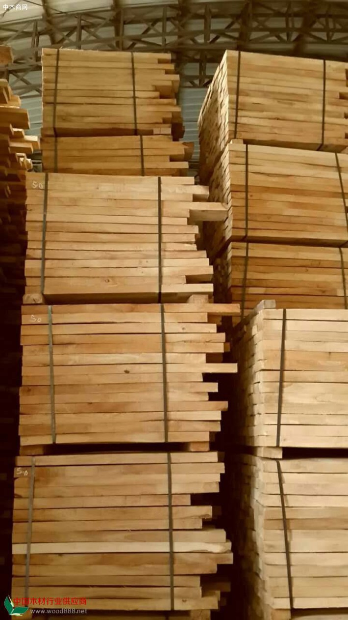 长期供应优质国产橡胶木短料4.0/5.0/5.5东莞市兴富林木业