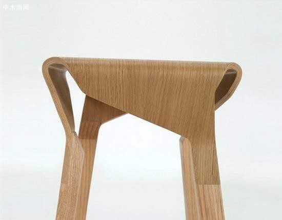 几乎所有种类的木材都可以用来制作家具
