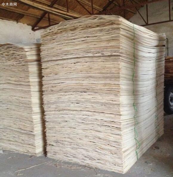 江苏徐州轩畅木业是一家专业生产杨木三拼木皮的品牌企业