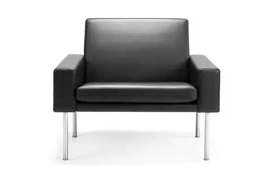 GE 34 Easy Chair by Getama Danmark