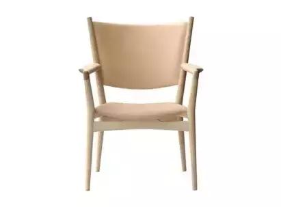 pp240 by PP Møbler