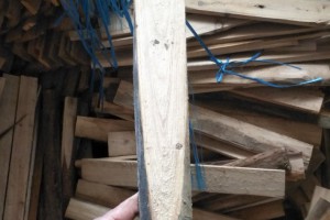 出售旧杉木，老梁，旧木拼板