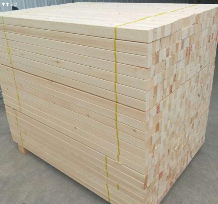 2019太仓展久精品建筑木方 床板 床档 桑拿板高清图片