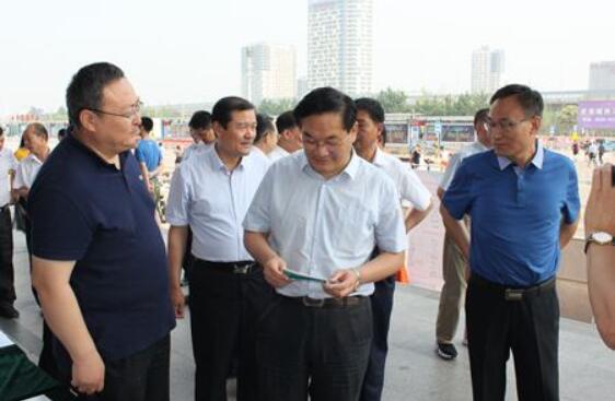 临沂市副市长刘贤军调研卞桥高端木业家居产业园