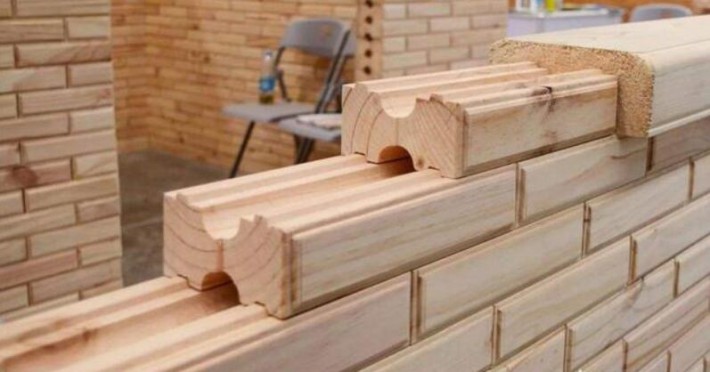 木屋别墅用什么材料好?用木头砖建房子有什么特别之处吗？