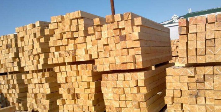 佛山建筑方木方条批发，肇庆工地模板厂家直销，广州木材加工厂家