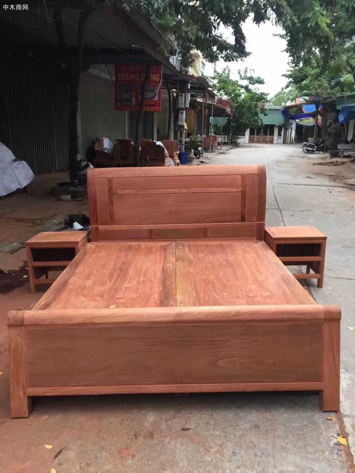 缅甸花梨大床红木家具供应
