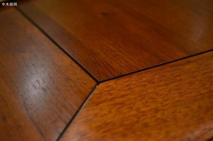红木家具的自中木商网陈昌文保护系统——伸缩缝