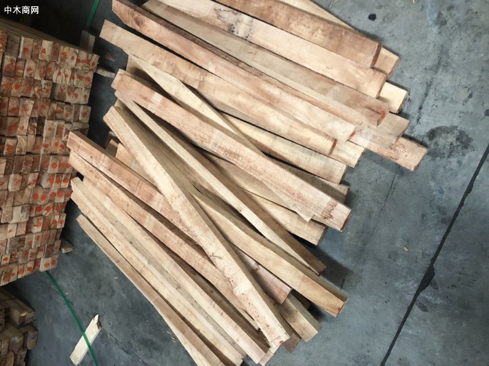 泰国橡胶木规格料35*65*1米