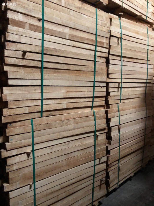 广东东莞市大岭山创展木业店是一家专业加工生产泰国橡胶木规格料