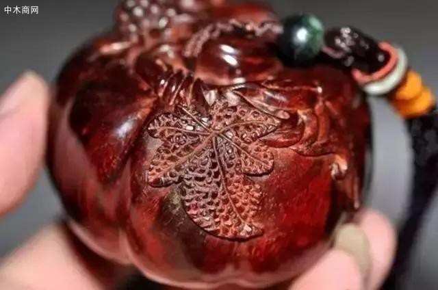 南瓜象征着金窝福窝以及富贵的意思