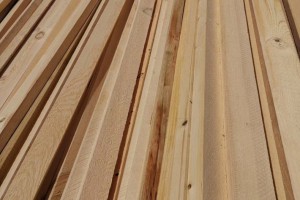 直销俄罗斯原木，方木，各种规格板材口料图2
