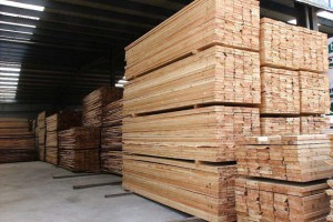 大量硬杂木烘干板材，方料供应
