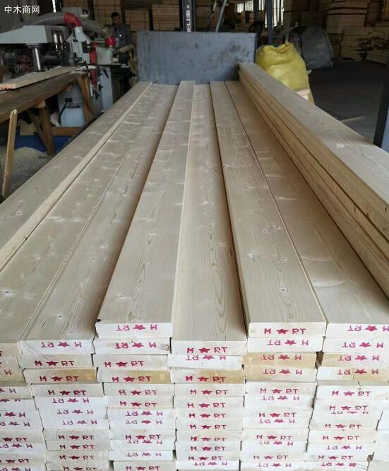 江苏太仓展久贸易有限公司是一家专业加工生产床板，床档