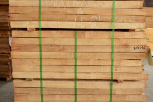 进口橡胶木锯材 泰国橡胶木烘干板材 方料 木板材图2