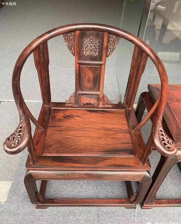中国古代家具里，椅子类的哪种最值钱？