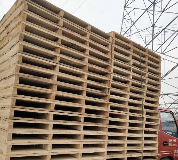  大连革镇堡街道开展木制品加工行业专项培训讲座