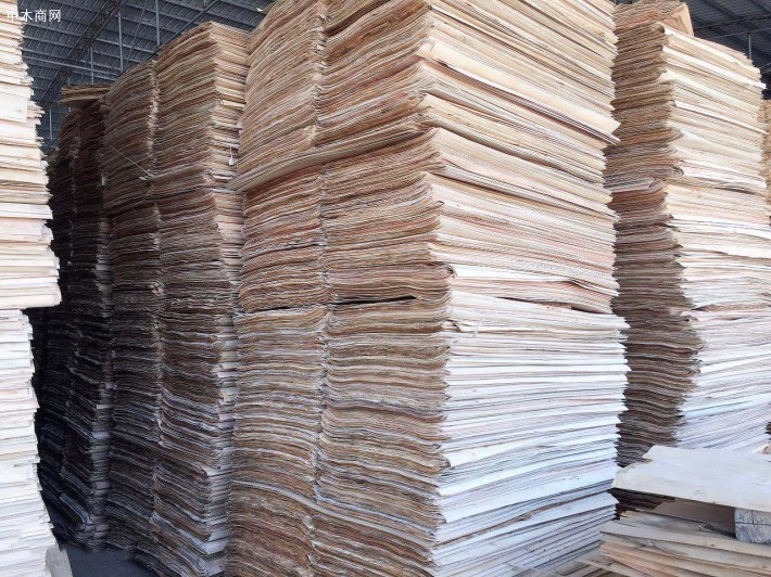 丰县杨木三拼木皮人造板板材做的家具木材纹理通达