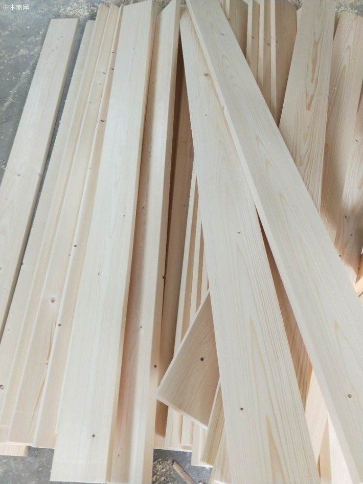 临江市工信局深入木业企业开展扫黑除恶宣传「木业企业」
