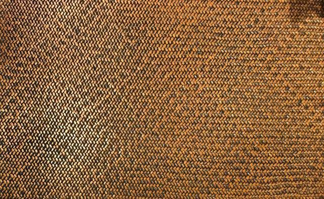 北京地区会编织软屉的细藤工匠近乎绝迹