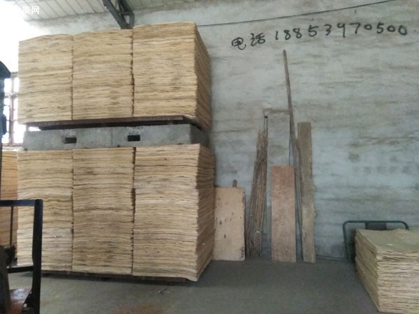 杨木夹心皮子厂是几拼的杨木皮子